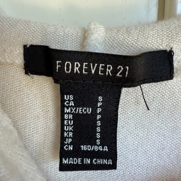 Forever 21 Womens Hoodie Cream Fuzzy Soft Kangaroo Pocket Drawstring Small‎ - Picture 9 of 10